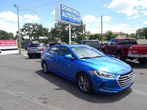 2017 Hyundai ELANTRA SE