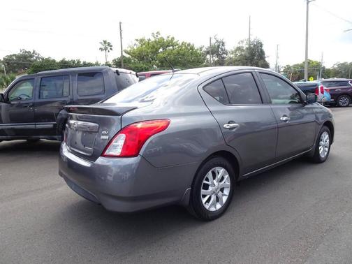 2018 Nissan Versa 1.6 SV