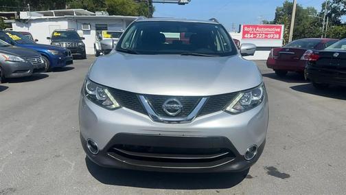 Brilliant Silver 2017 Nissan Rogue Sport SV