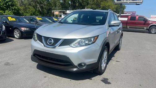 Brilliant Silver 2017 Nissan Rogue Sport SV
