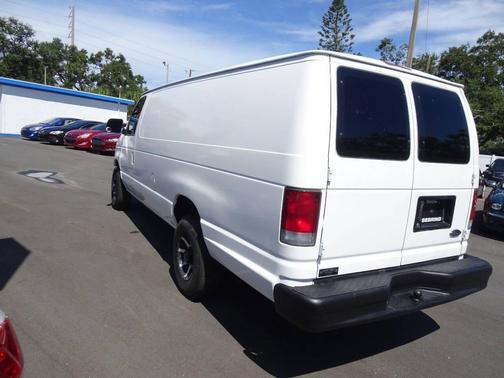 2000 Ford E250 Extended
