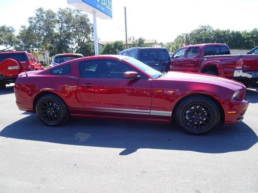 2014 Ford Mustang V6 Premium