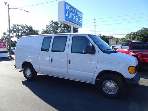 2003 Ford E150 Cargo