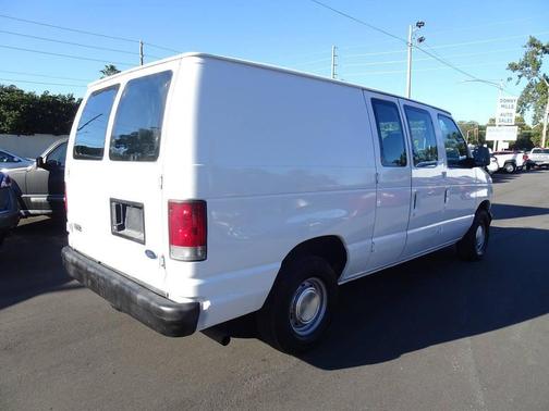 2003 Ford E150 Cargo