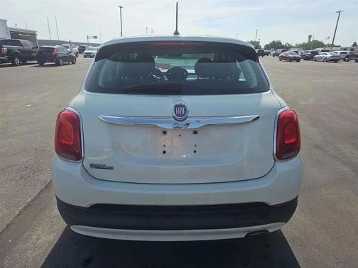 Bianco Gelato (White Clear Coat) 2017 FIAT 500X Pop