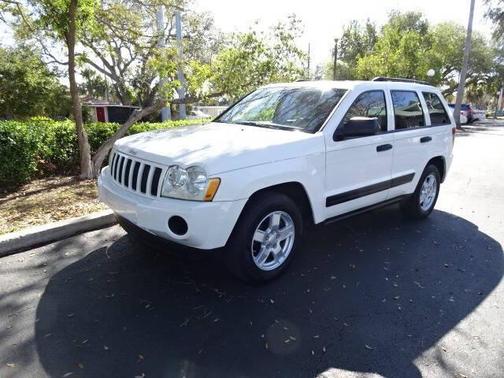 2005 Jeep Grand Cherokee Laredo