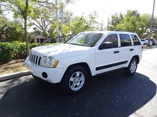 2005 Jeep Grand Cherokee Laredo