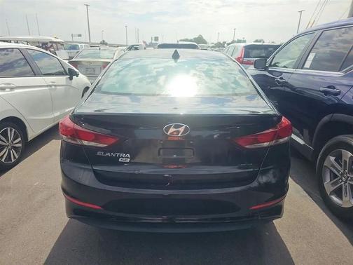 Phantom Black 2017 Hyundai ELANTRA SE