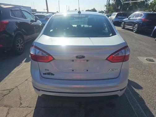 White 2017 Ford Fiesta SE