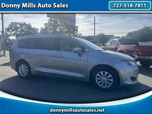 2019 Chrysler Pacifica Touring L