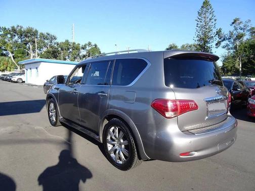 2012 INFINITI QX56 Base