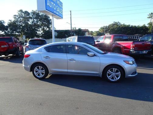 2013 Acura ILX 2.0L