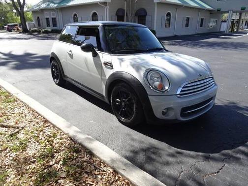 2013 MINI Hardtop Cooper