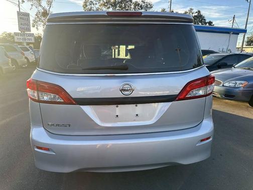 2014 Nissan Quest S