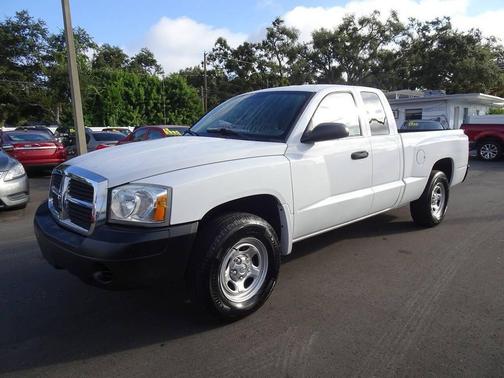 2006 Dodge Dakota ST Club Cab