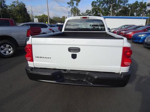 2006 Dodge Dakota ST Club Cab