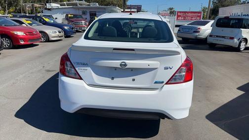 2016 Nissan Versa 1.6 SV