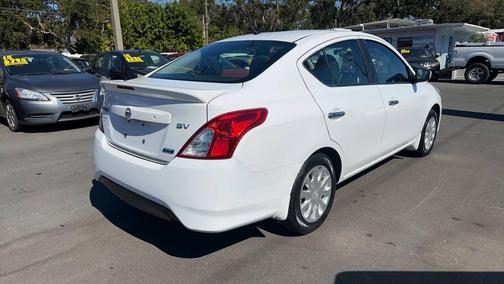 2016 Nissan Versa 1.6 SV