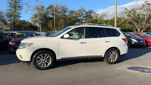 2014 Nissan Pathfinder SL