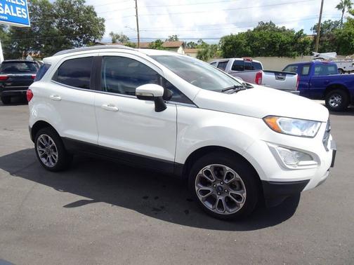 2020 Ford EcoSport Titanium AWD 4dr Crossover