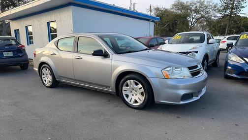 2014 Dodge Avenger SE Sedan 4D