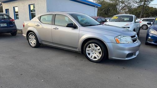 2014 Dodge Avenger SE Sedan 4D