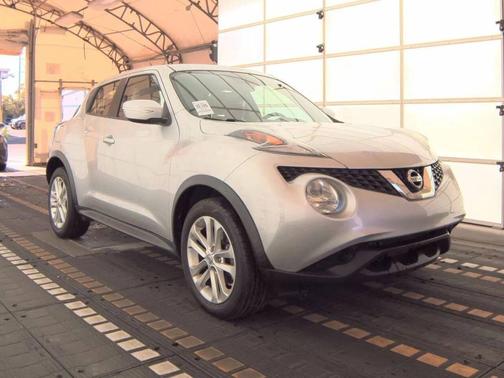 2015 Nissan Juke S Sport Utility 4D