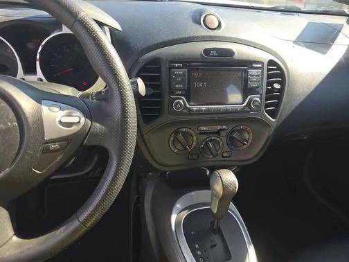 2015 Nissan Juke S