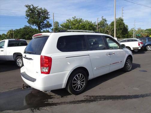 2011 Kia Sedona EX