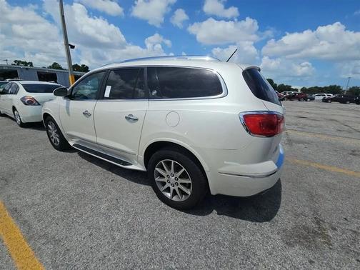 White 2013 Buick Enclave Leather