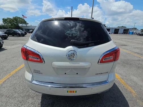 White 2013 Buick Enclave Leather