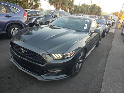 2015 Ford Mustang V6