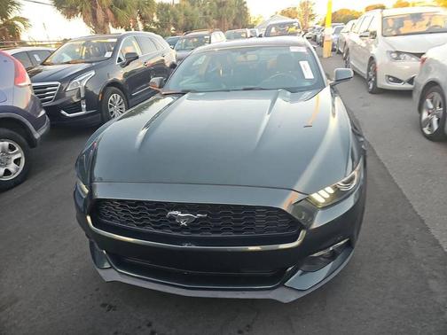 2015 Ford Mustang V6