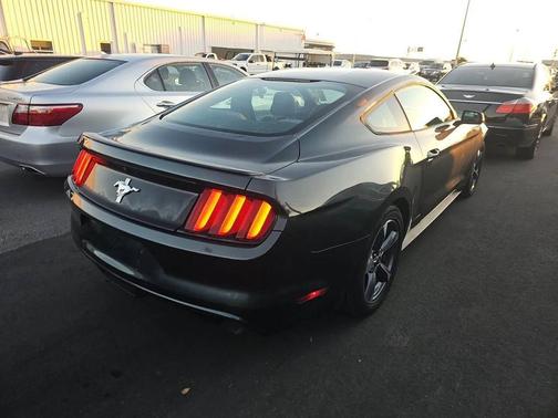 2015 Ford Mustang V6