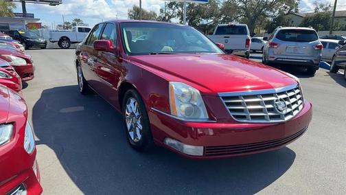 2011 Cadillac DTS Luxury Collection