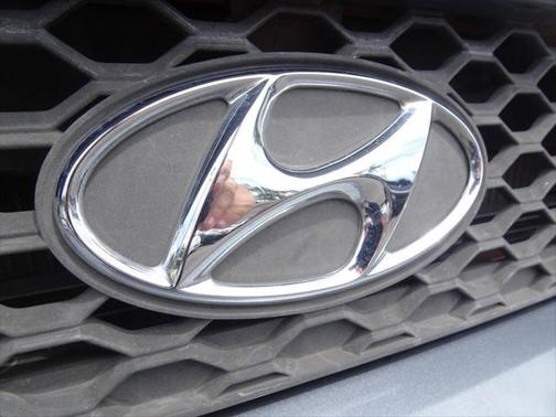 2004 Hyundai SANTA FE LX