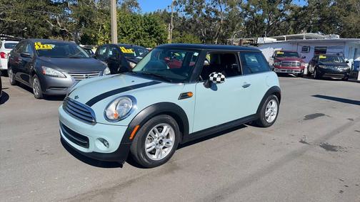 2013 MINI Hardtop Cooper
