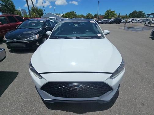Chalk White 2019 Hyundai Veloster Base