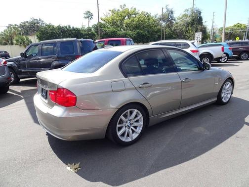 2011 BMW 328 328i 4dr Sedan