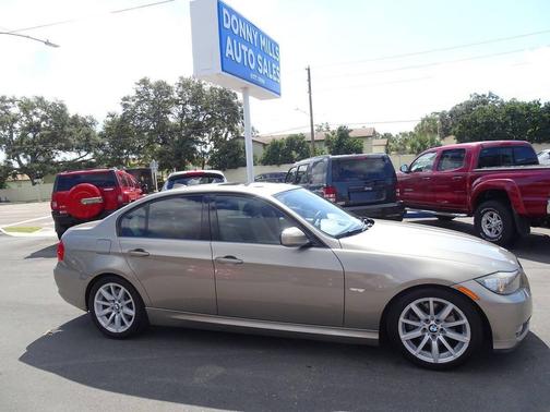 2011 BMW 328 328i 4dr Sedan