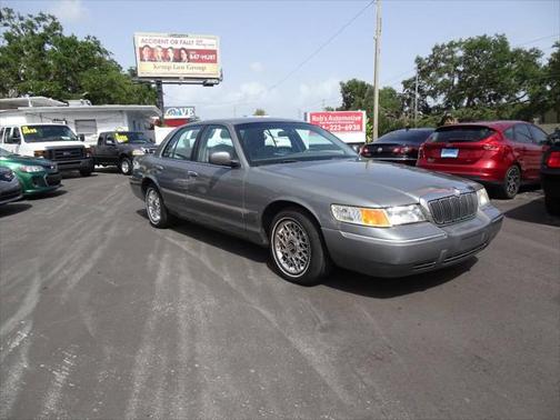 2000 Mercury Grand Marquis GS 4dr Sedan