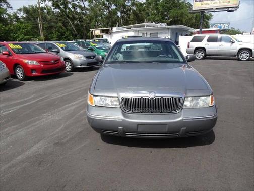 2000 Mercury Grand Marquis GS 4dr Sedan
