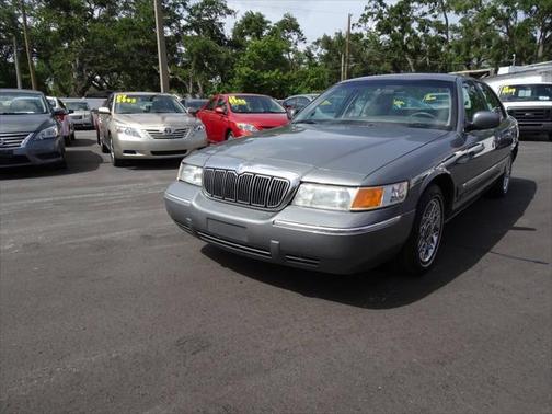 2000 Mercury Grand Marquis GS 4dr Sedan