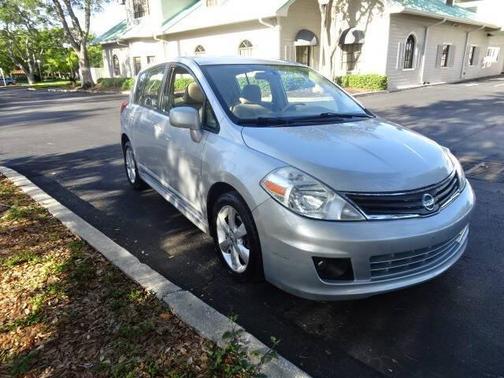 2010 Nissan Versa 1.8 SL