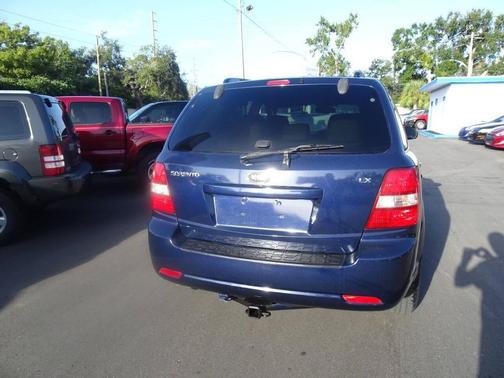 2009 Kia Sorento LX