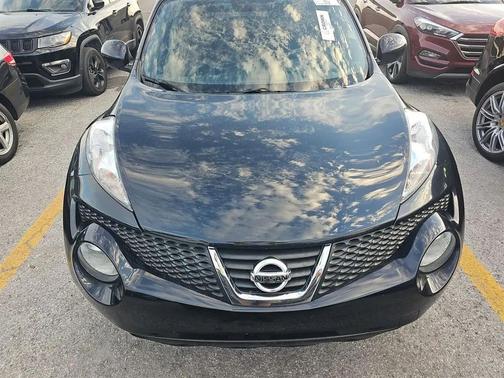 Black 2014 Nissan Juke 5dr Wgn CVT S FWD