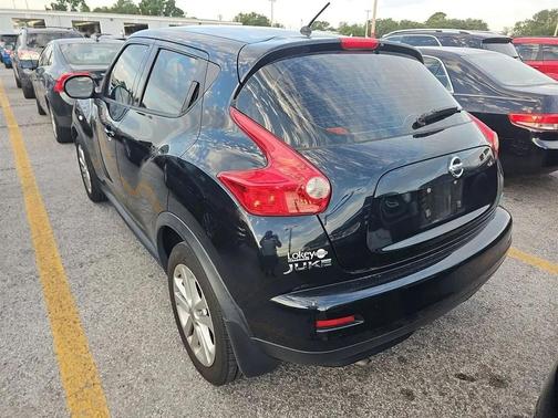 Black 2014 Nissan Juke 5dr Wgn CVT S FWD