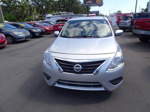 2017 Nissan Versa 1.6 SV