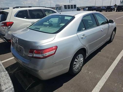 Classic Silver Metallic 2010 Toyota Camry LE