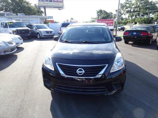 2012 Nissan Versa 1.6 S